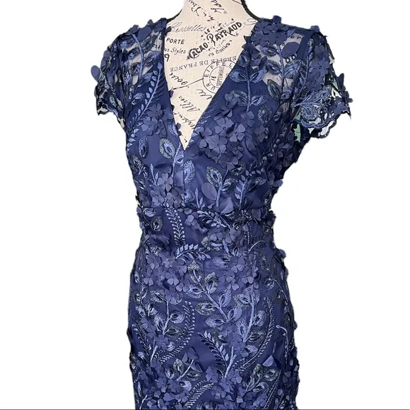 Carmen Marc Valvo | Dresses | Carmen Marc Valvo Dress | Poshmark